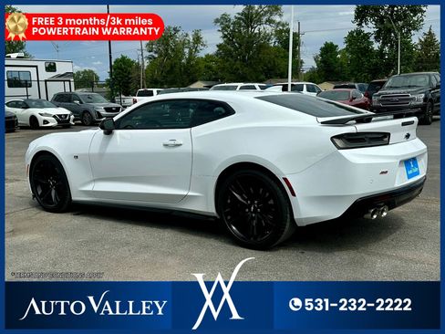 Used 2017 Chevrolet Camaro SS RWD image 5