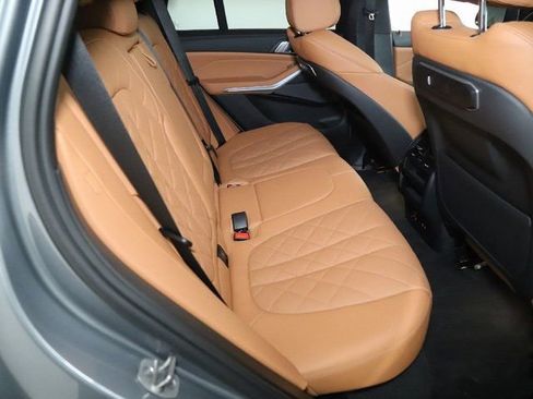 Certified 2024 BMW X5 xDrive40i w/ Premium Package image 32