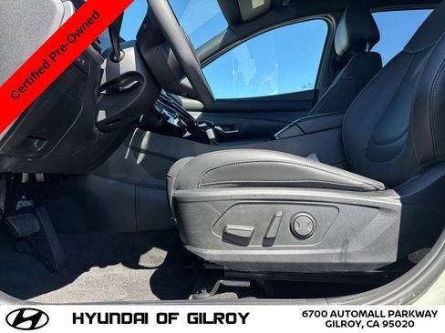 Used 2025 Hyundai Santa Cruz SEL image 14
