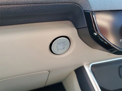 New 2026 Kia Carnival EX image 31