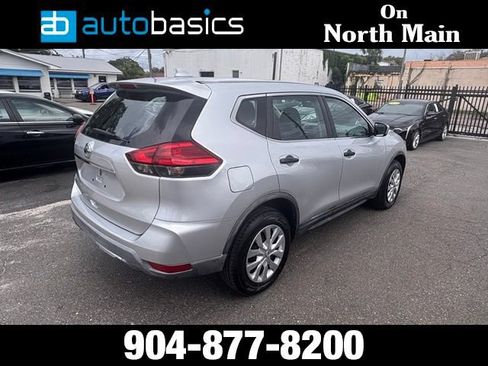 Used 2017 Nissan Rogue S AWD/4WD image 5