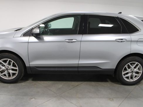 Used 2024 Ford Edge SEL AWD/4WD image 6