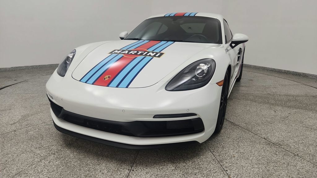 Used 2018 Porsche 718 Cayman GTS RWD image 10