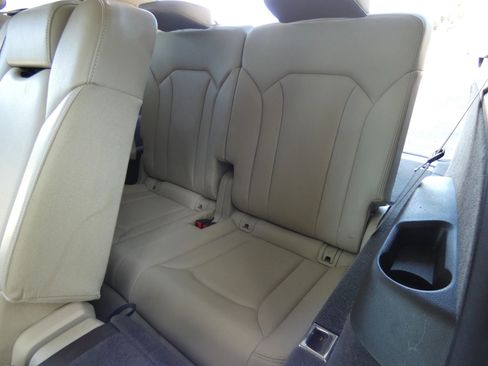 Used 2018 Audi Q7 3.0T Premium Plus w/ Premium Plus Package image 53