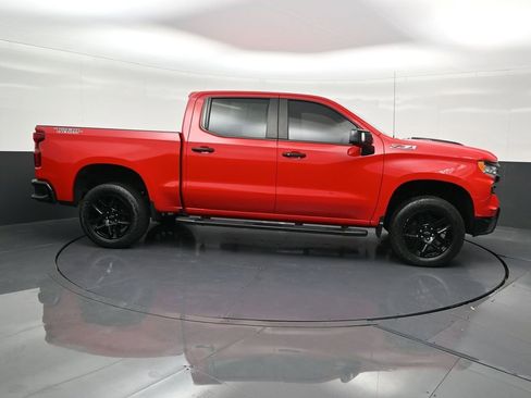 Used 2022 Chevrolet Silverado 1500 LT Trail Boss w/ LT Trail Boss Premium Package image 7