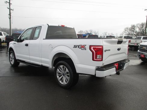 Used 2017 Ford F150 XL w/ Equipment Group 101A Mid image 7