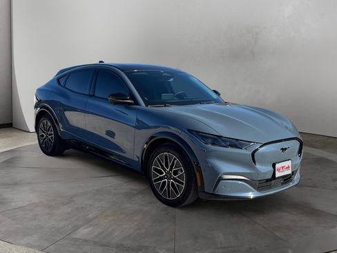 Used 2024 Ford Mustang Mach-E Premium image 7