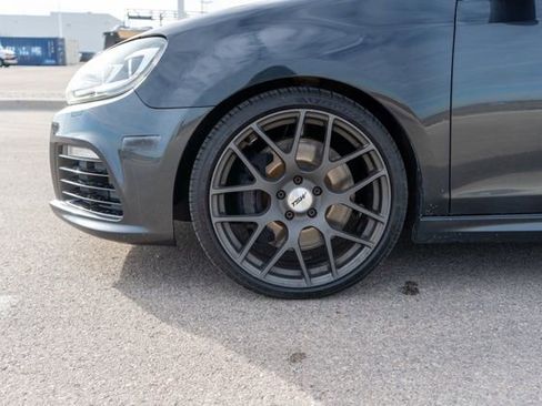 Used 2013 Volkswagen Golf R 4-Door image 13