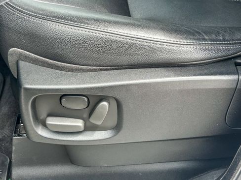 Used 2016 Land Rover LR4 HSE image 22