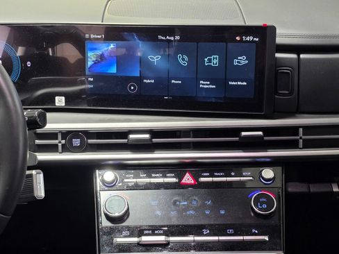 Used 2026 Hyundai Santa Fe SE FWD image 19