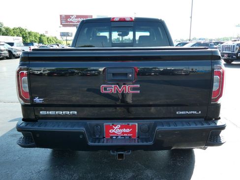 Used 2018 GMC Sierra 1500 Denali w/ Denali Ultimate Package AWD/4WD image 6