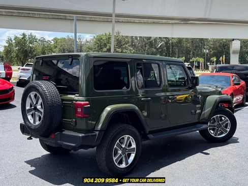 Used 2021 Jeep Wrangler Unlimited Sahara AWD/4WD image 7