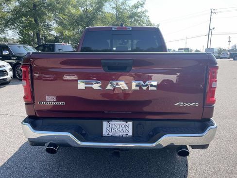 Used 2025 RAM 1500 Big Horn AWD/4WD image 4
