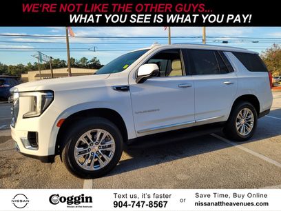 Used 2021 GMC Yukon SLT w/ SLT Premium Package
