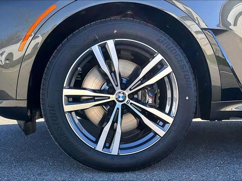 New 2026 BMW X7 xDrive40i w/ M Sport Package image 10