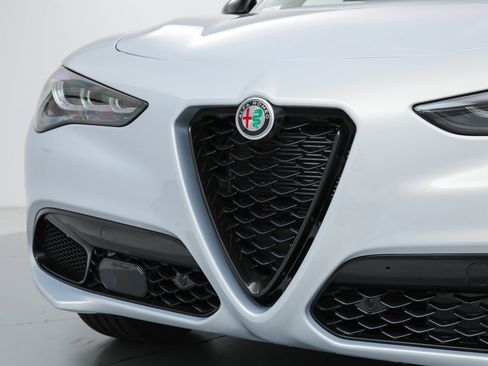 New 2025 Alfa Romeo Stelvio Sprint w/ Veloce Package image 10