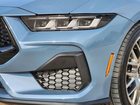 Used 2024 Ford Mustang GT Premium image 10