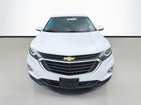 Used 2020 Chevrolet Equinox LT FWD image 2