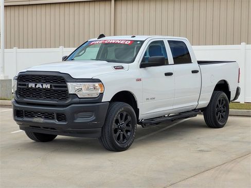 Used 2019 RAM 2500 Tradesman image 3