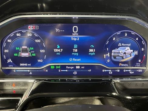 Used 2024 Chevrolet Silverado 2500 LT image 15