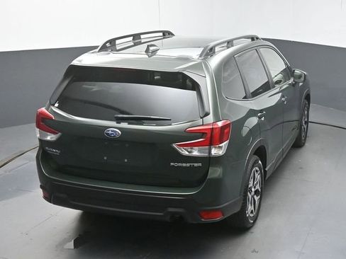 Used 2023 Subaru Forester Premium AWD/4WD image 48