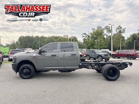 New 2026 RAM 3500 Tradesman AWD/4WD image 6