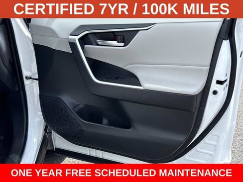 Used 2024 Toyota RAV4 XLE w/ Convenience Package AWD/4WD image 8