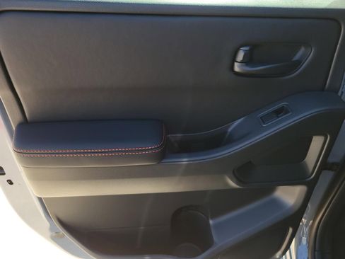 New 2026 Nissan Frontier PRO-4X image 15