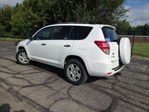 Used 2012 Toyota RAV4 4WD w/ Value Pkg image 11