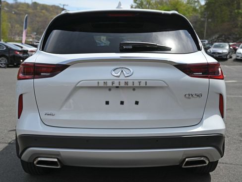 Used 2023 INFINITI QX50 Luxe AWD/4WD image 5