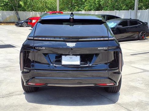 New 2026 Cadillac Lyriq Sport AWD/4WD image 4