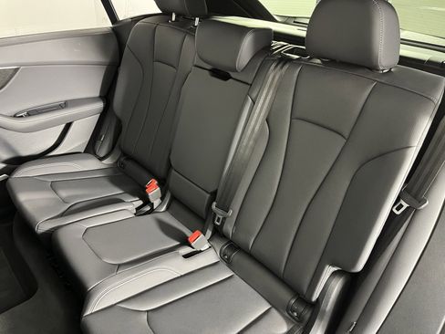 Certified 2025 Audi Q8 Premium Plus w/ Premium Plus Package image 15