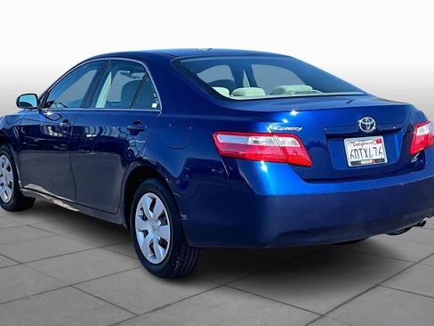 Used 2009 Toyota Camry LE image 11