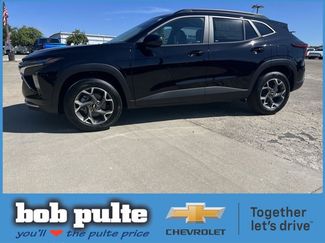 New 2025 Chevrolet Trax LT w/ Driver Confidence Package image 1