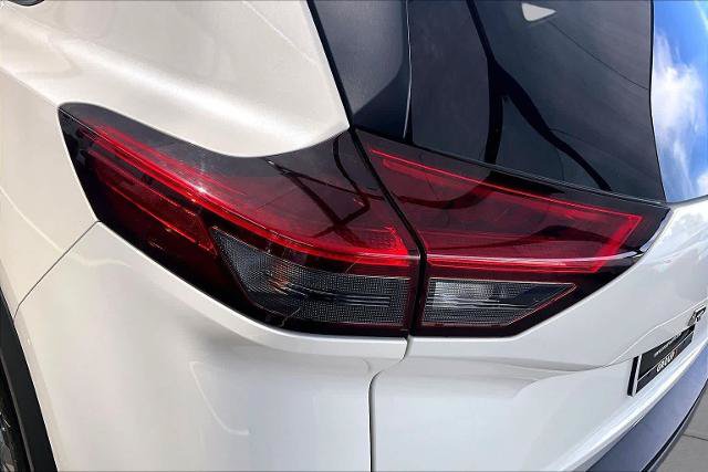Certified 2023 Nissan Rogue SV FWD image 28