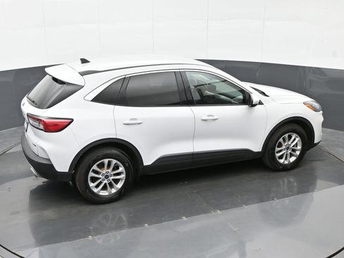 Used 2020 Ford Escape SE AWD/4WD image 32