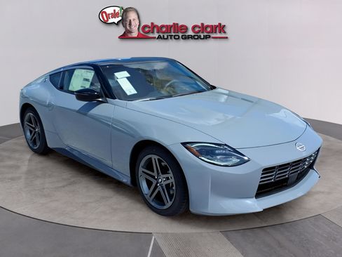 New 2026 Nissan Z Sport w/ Floor Mat Package RWD image 7
