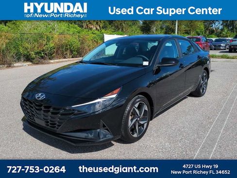 Certified 2023 Hyundai Elantra SEL w/ Convenience Package FWD image 1