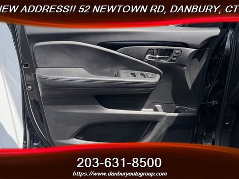 Used 2019 Honda Pilot Elite image 10