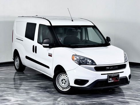 Used 2022 RAM ProMaster City Tradesman w/ Window Group 05 FWD image 3