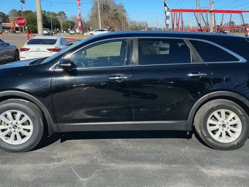 Used 2019 Kia Sorento L image 5