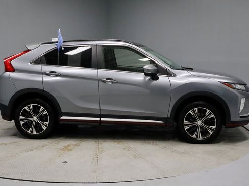 Used 2018 Mitsubishi Eclipse Cross SEL image 6