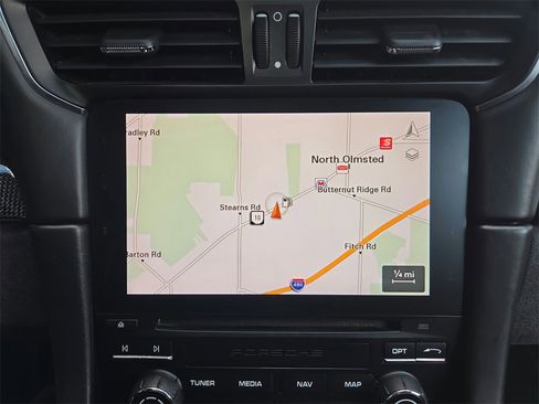 Used 2018 Porsche 911 Targa 4 GTS image 13