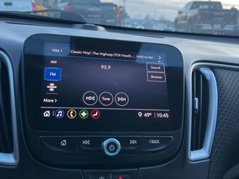 Used 2023 Chevrolet Malibu LT image 37