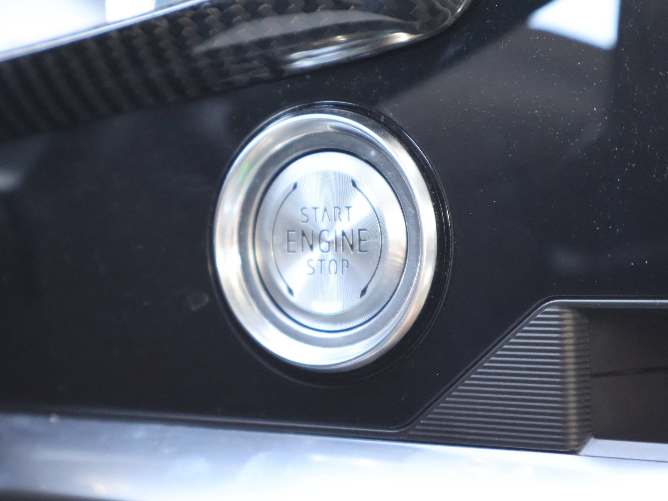 Used 2023 Chevrolet Corvette Z06 RWD image 21