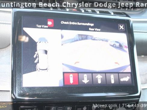 Used 2024 Jeep Grand Cherokee L Limited w/ Luxury Tech Group II image 28