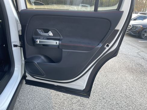 Certified 2021 Mercedes-Benz GLB 250 image 43