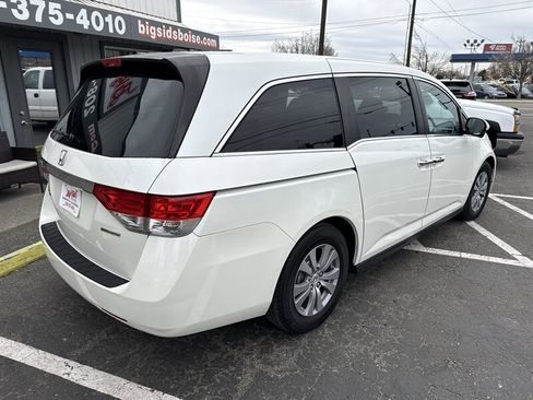 Used 2017 Honda Odyssey SE image 4