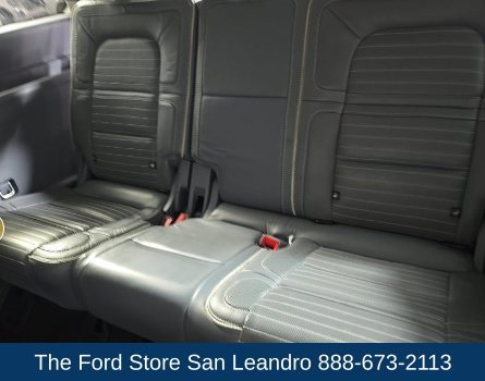 Used 2018 Lincoln Navigator Black Label w/ Cargo Package AWD/4WD image 12