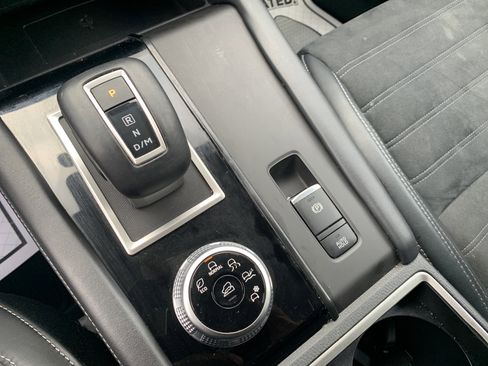 Used 2022 Mitsubishi Outlander SE image 21